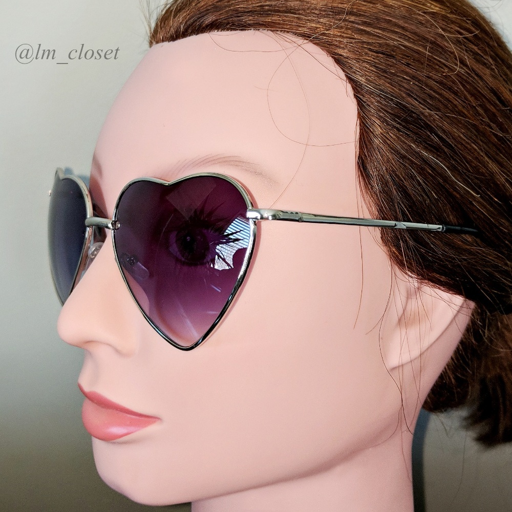 Heart Shape Sunglasses - Picture 4 of 6